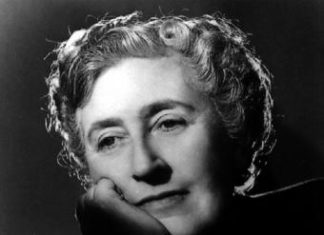 Agatha Christie 908 0 AGATHA CHRISTIE